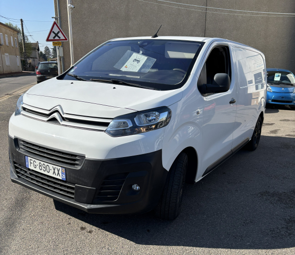 Véhicule utilitaire Citroën Jumpy 2019 - moteur 2.0 BlueHDi 120 ch diesel, boîte automatique, 3 places, 7 CV fiscaux